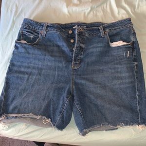 Old Navy ski high shorts